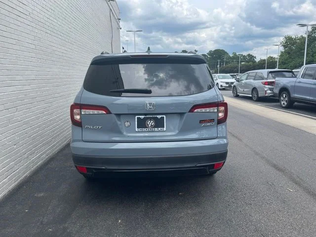 Used 2022 Sonic Gray Pearl Honda TrailSport image 3