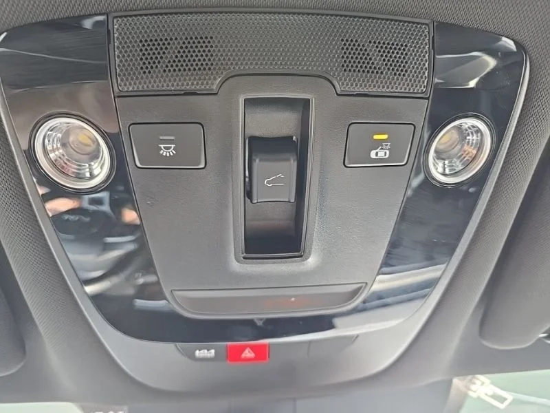 Used 2025 Red Kia GT-Line image 20