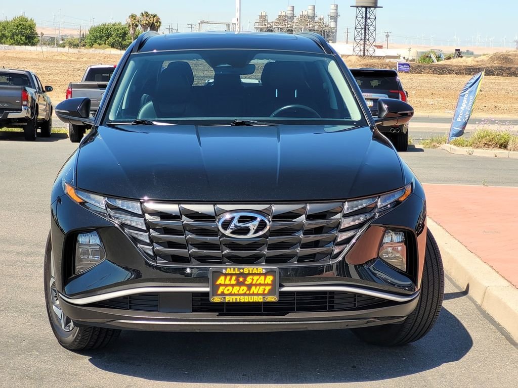 Certified Used 2023 Black Hyundai SEL image 2