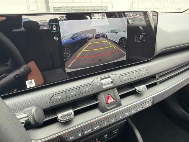 New 2026 Snow White Pearl Kia LXS image 16