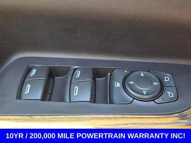 Used 2019 Ebony Twilight Metallic GMC Denali image 31