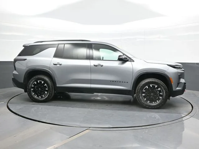 Used 2025 Gray Chevrolet Z71 image 8