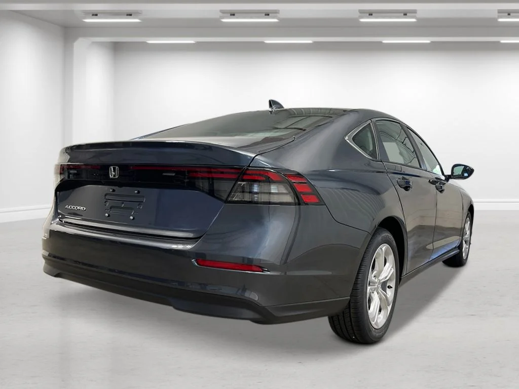 New 2026 Meteorite Gray Metallic Honda LX image 6