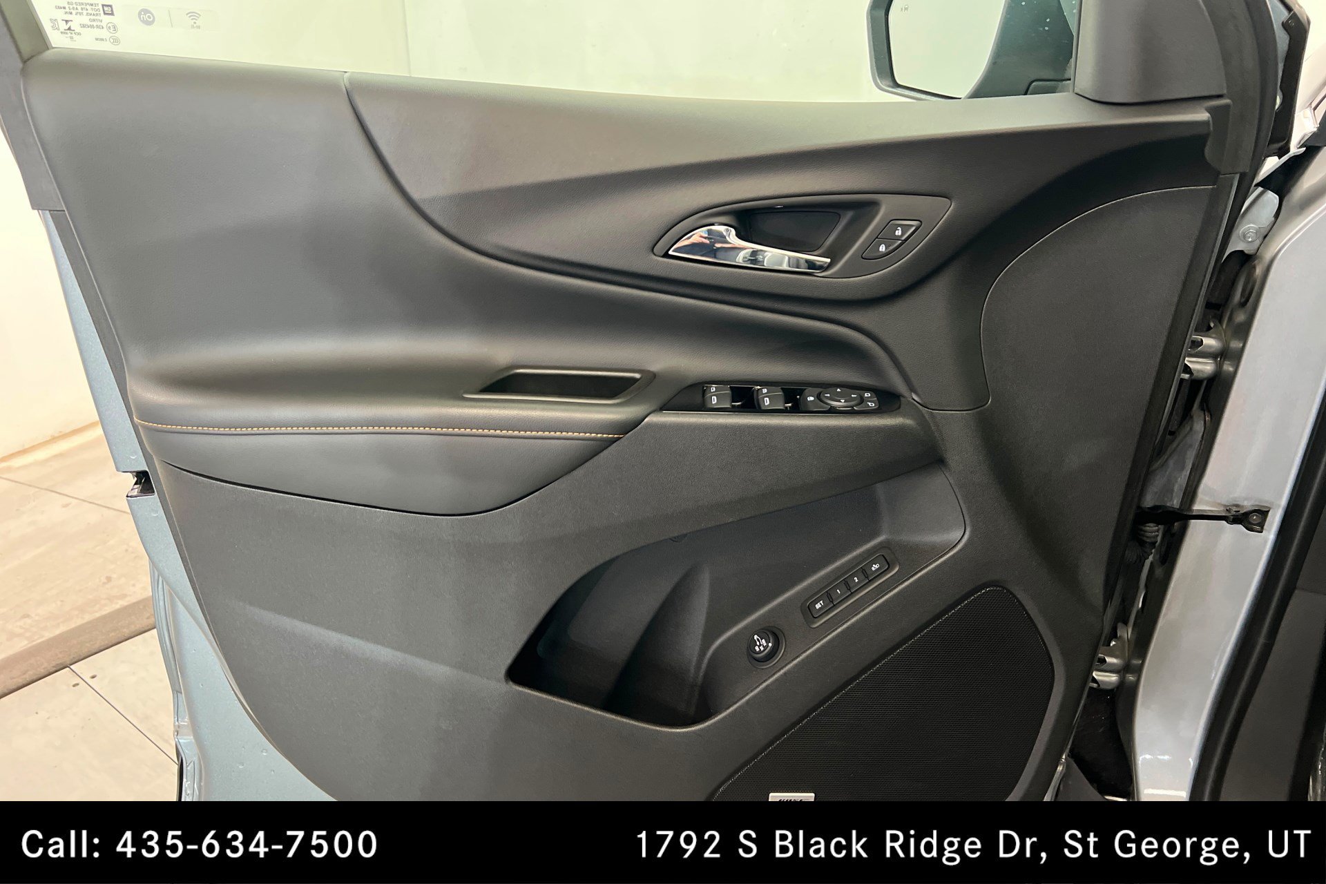 Used 2023 Sterling Gray Metallic Chevrolet Premier image 15