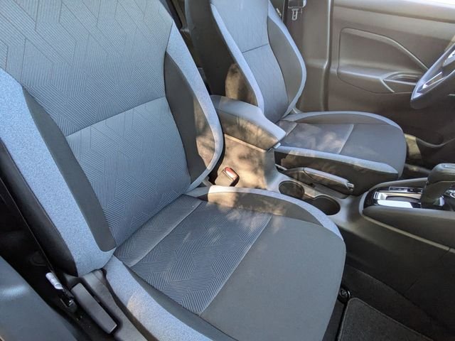 New 2025 Gray Nissan 1.6 SV image 31