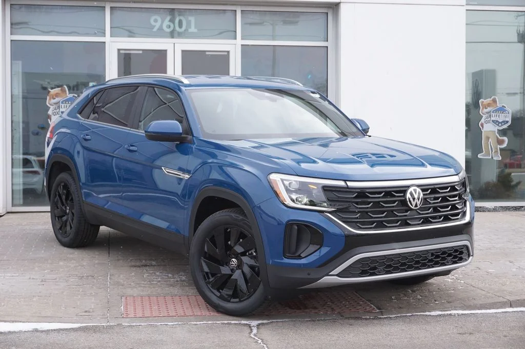 New 2026 Blue Volkswagen 2.0T SE w/Technology image 3