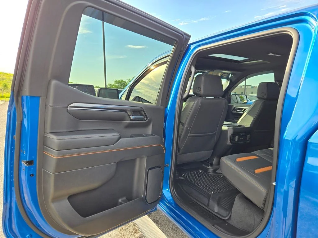 Used 2024 Blue GMC AT4 image 29