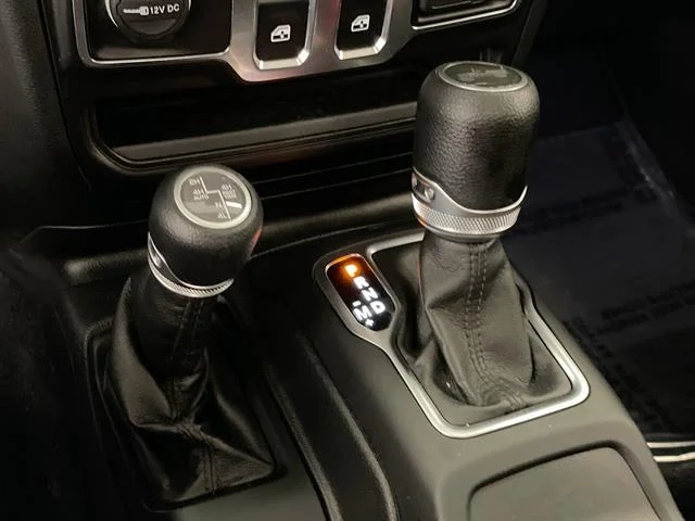 Used 2021 GRAY Jeep Sport image 16