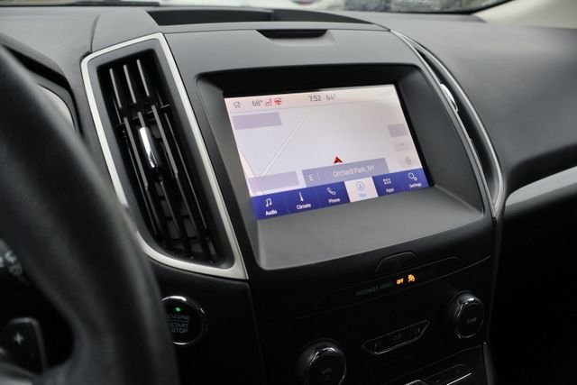 Used 2020 Red Ford SEL image 16