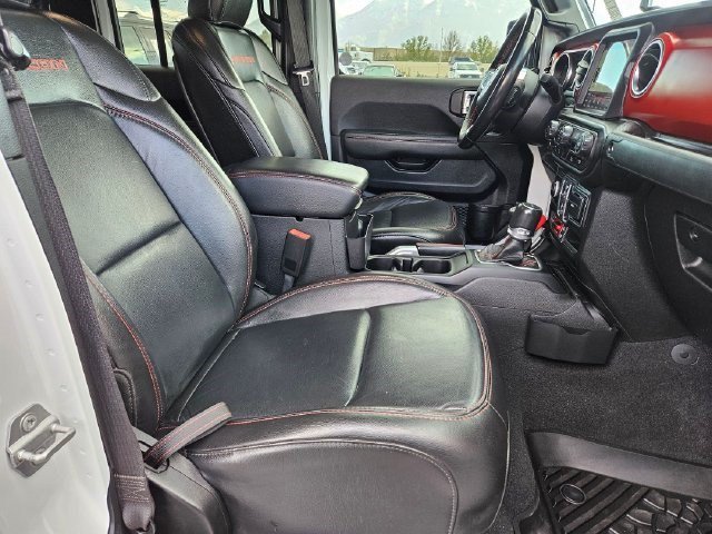 Used 2020 Bright White Clearcoat Jeep Rubicon image 32