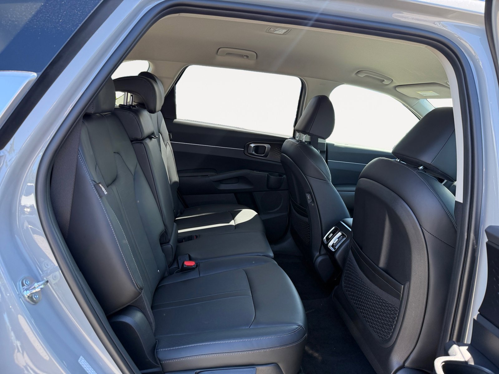 New 2026 Wolf Gray Kia EX image 18