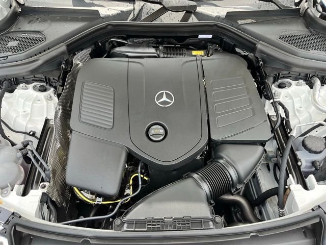 New 2026 Polar White Mercedes-Benz GLC 300 image 28