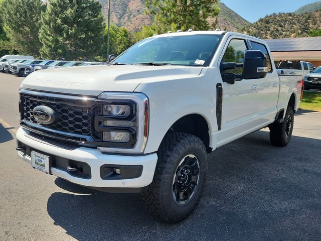 New 2026 Star White Metallic Tri-Coat Ford F-250® Lariat® image 5