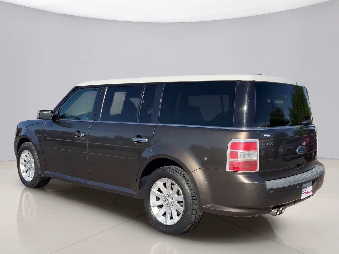 Used 2011 Brown Ford SEL FWD image 3