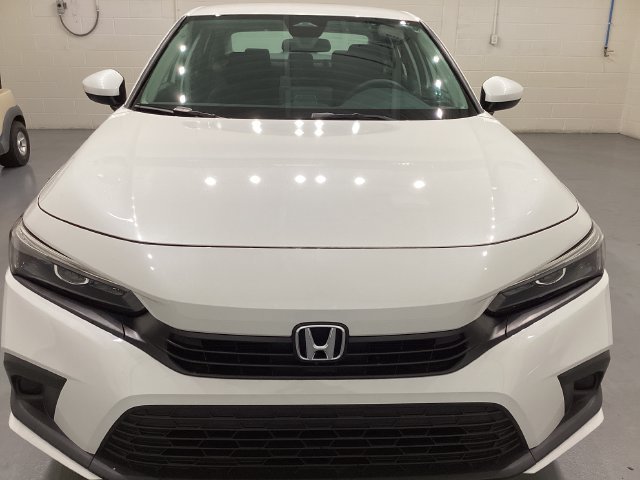 Used 2024  Honda LX image 2