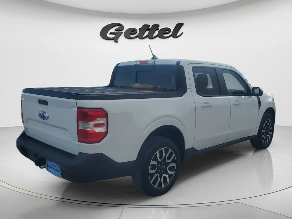 Used 2024 White Ford Lariat image 5