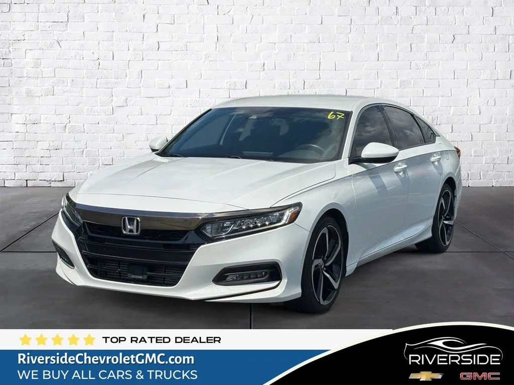Used 2019  Honda Sport image 1