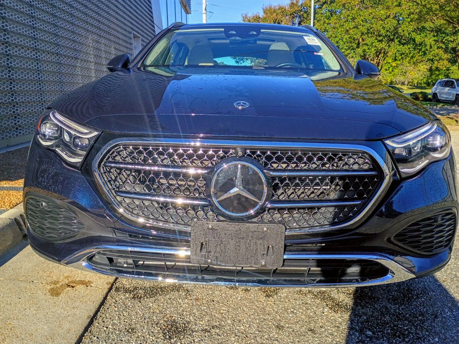 Used 2026 Nautical Blue Metallic Mercedes-Benz E 450 image 3