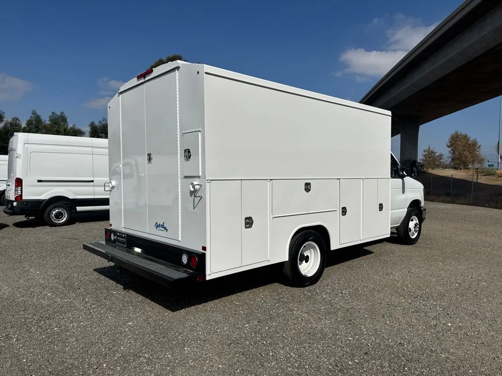 New 2026 White Ford Base image 4