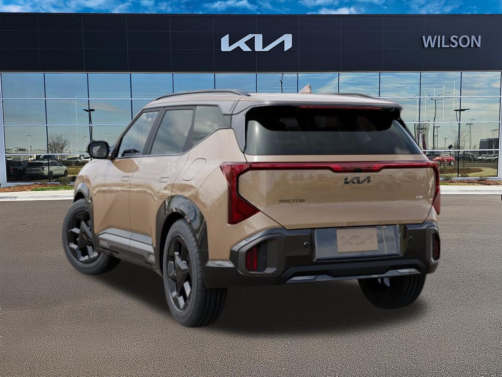 New 2027 Brown Kia X-Line S image 4
