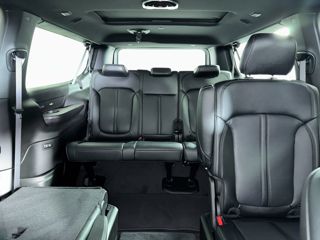 New 2026 High Gloss Black Jeep Limited Reserve image 9