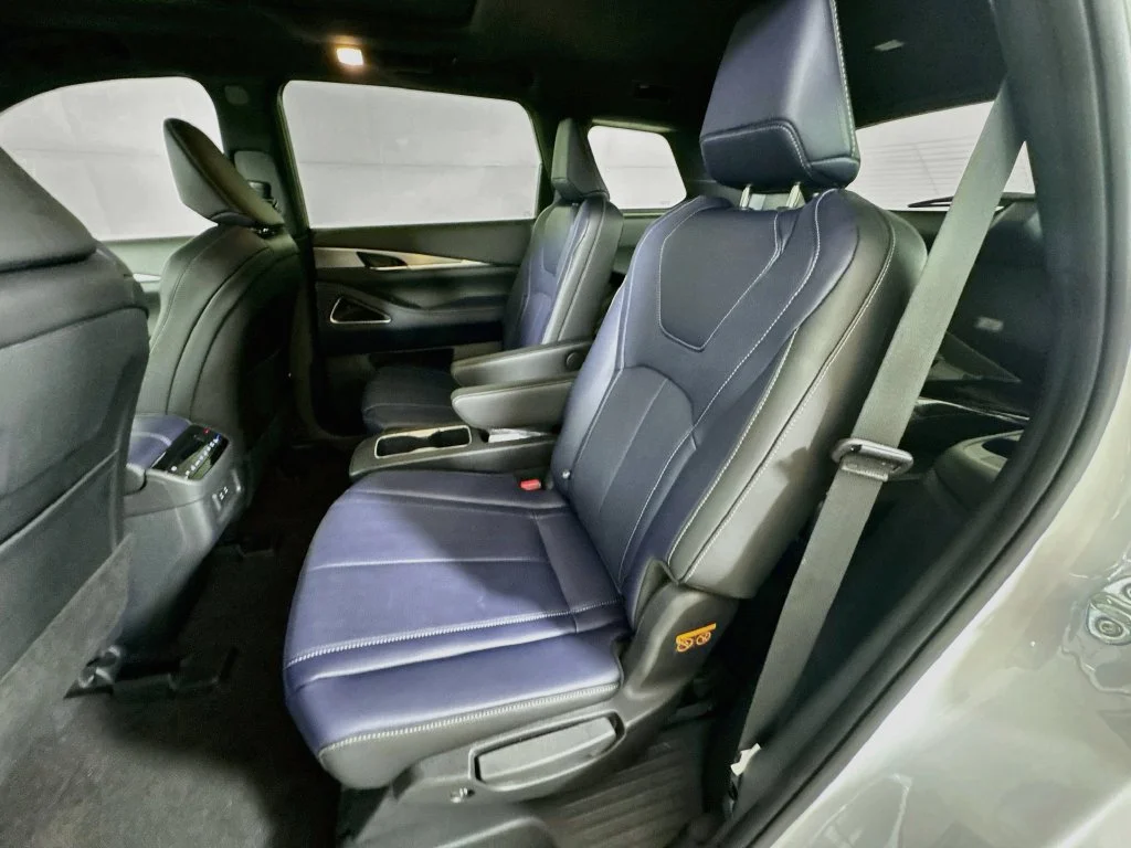 Certified Used 2027 Black INFINITI SPORT image 33