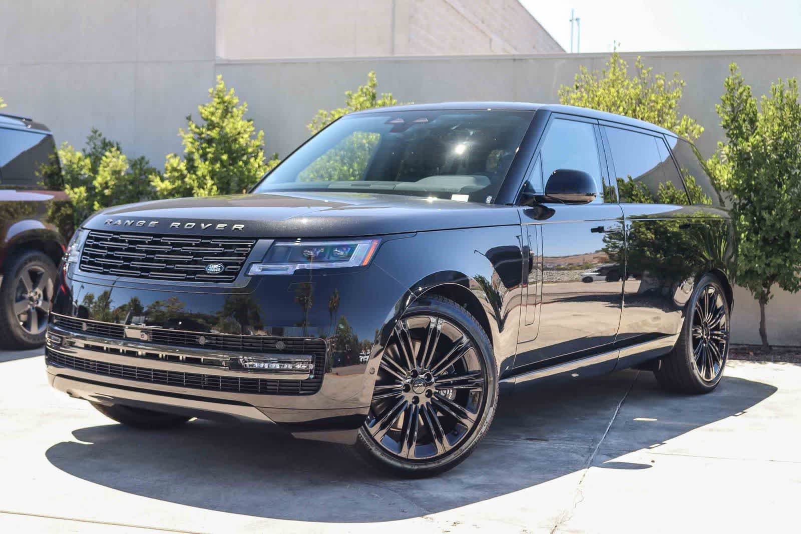 2026 Land Rover Range Rover SE