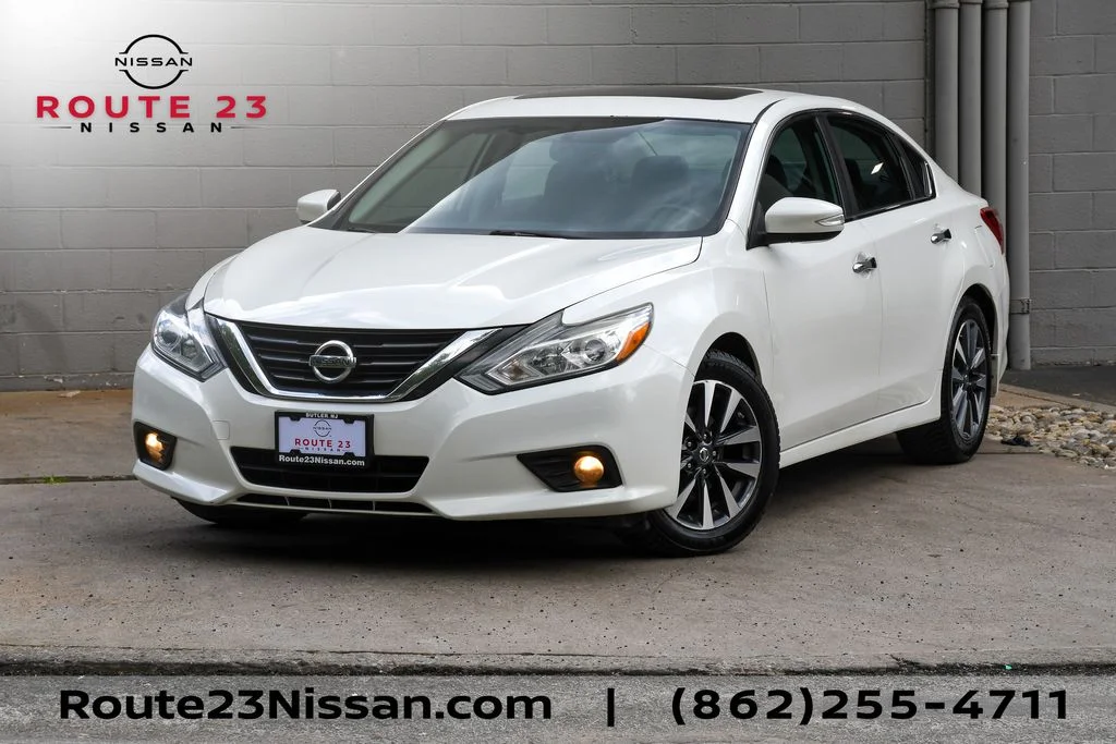 2017 Nissan Altima 2.5 SV's photo