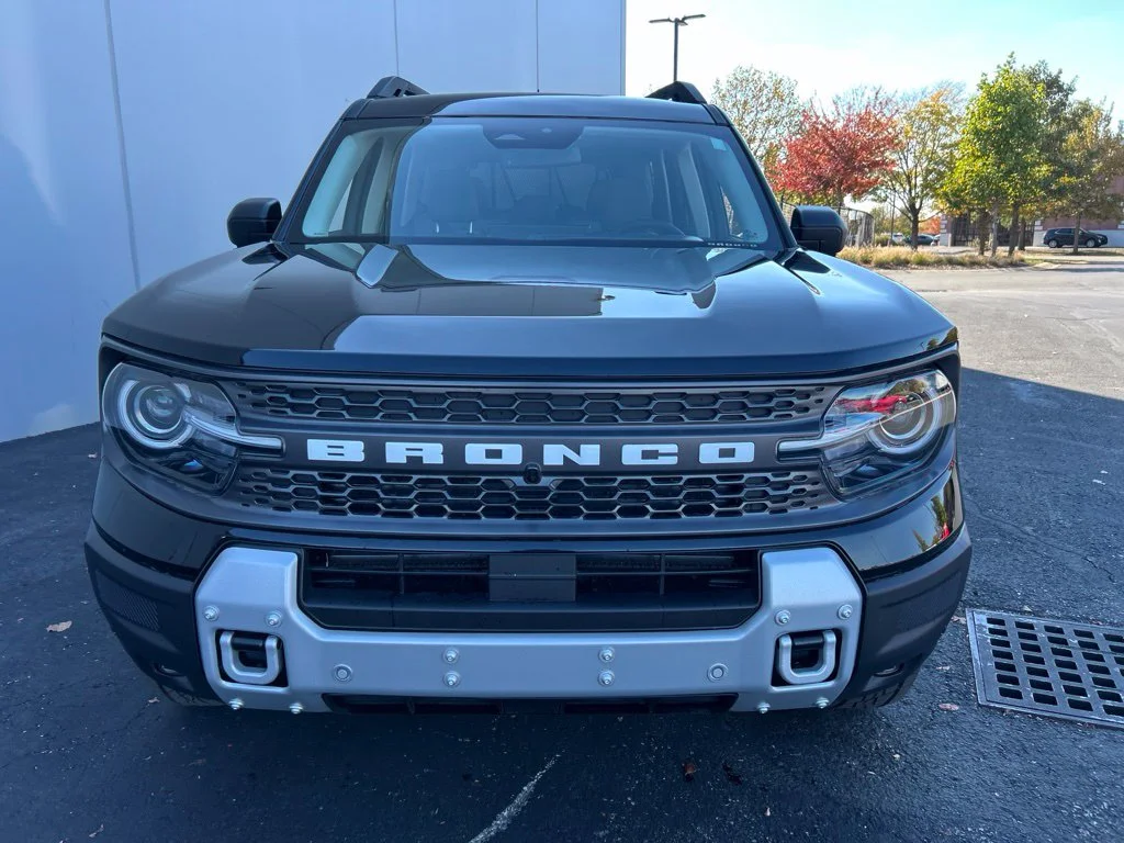 New 2026 Shadow Black Ford Badlands® image 2
