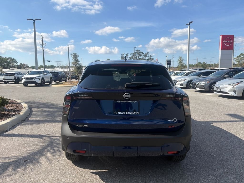 New 2026 Nissan Kicks SR 4D Sport Utility