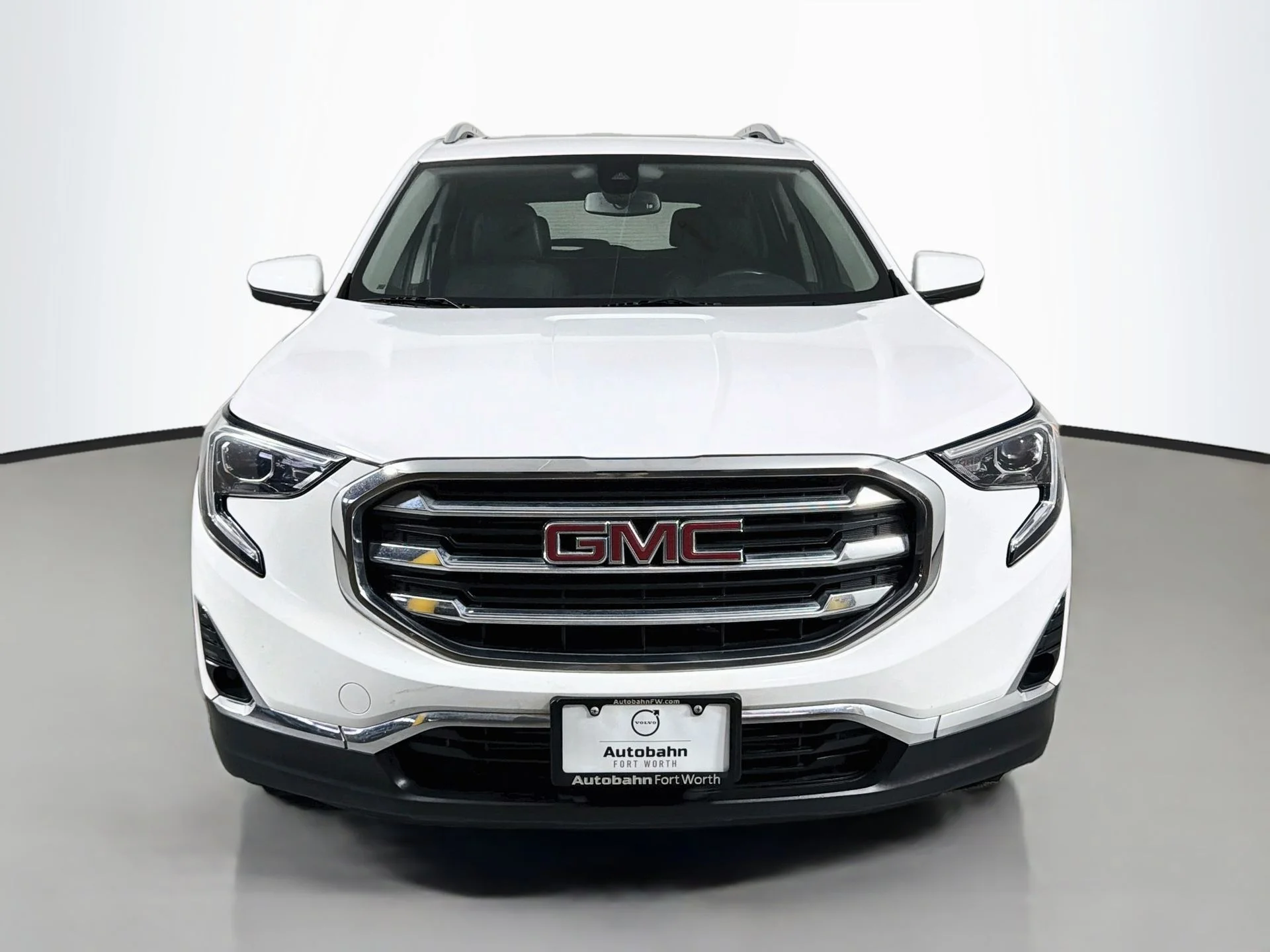 Used 2020 White GMC SLT image 2