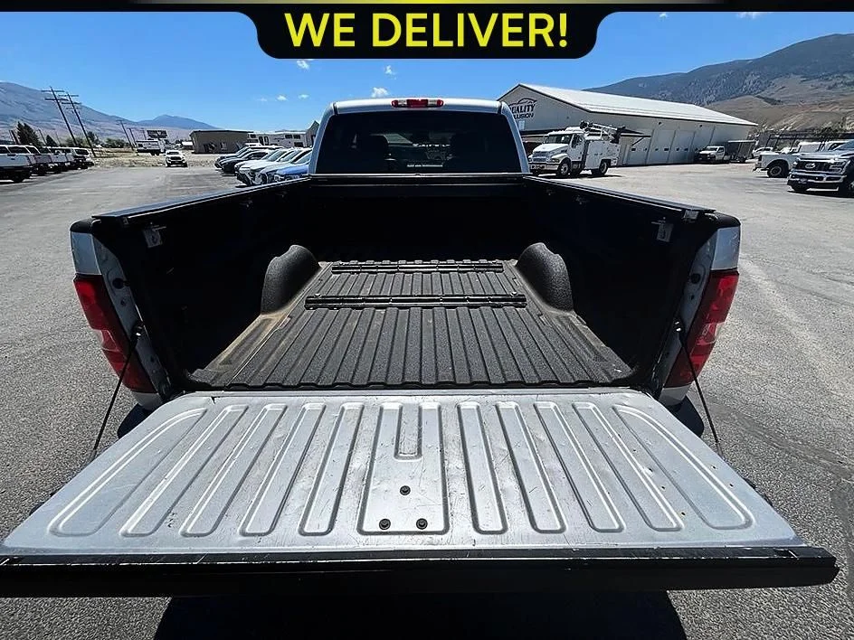 Used 2013 Silver Chevrolet LTZ image 17