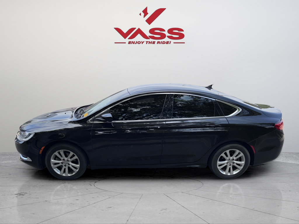 Used 2017 Black Chrysler Limited image 2