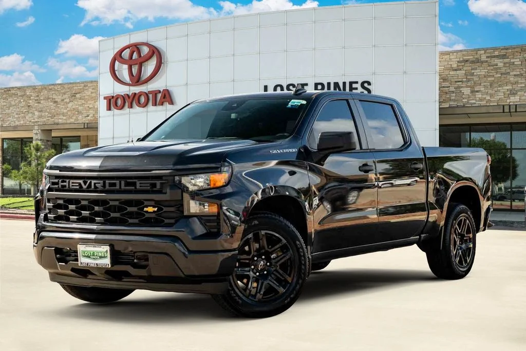 Used 2022 Gray Chevrolet Custom image 1