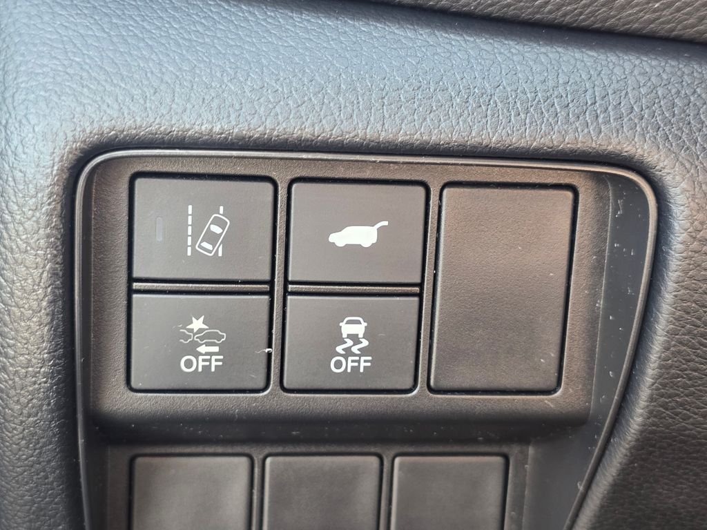 Used 2018 Gray Honda EX-L image 29