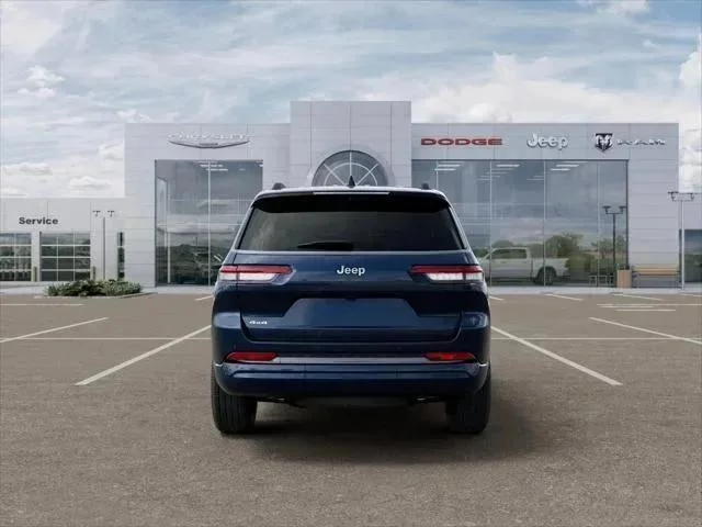 New 2026 Fathom Blue Pearl-Coat Exterior Paint Jeep Limited image 33