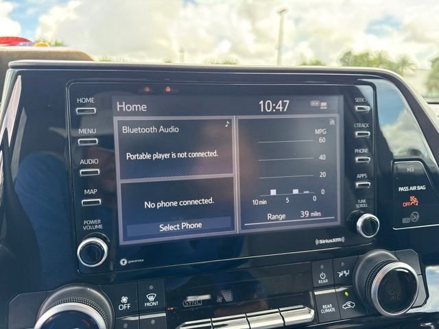 Used 2022 Silver Toyota L image 22