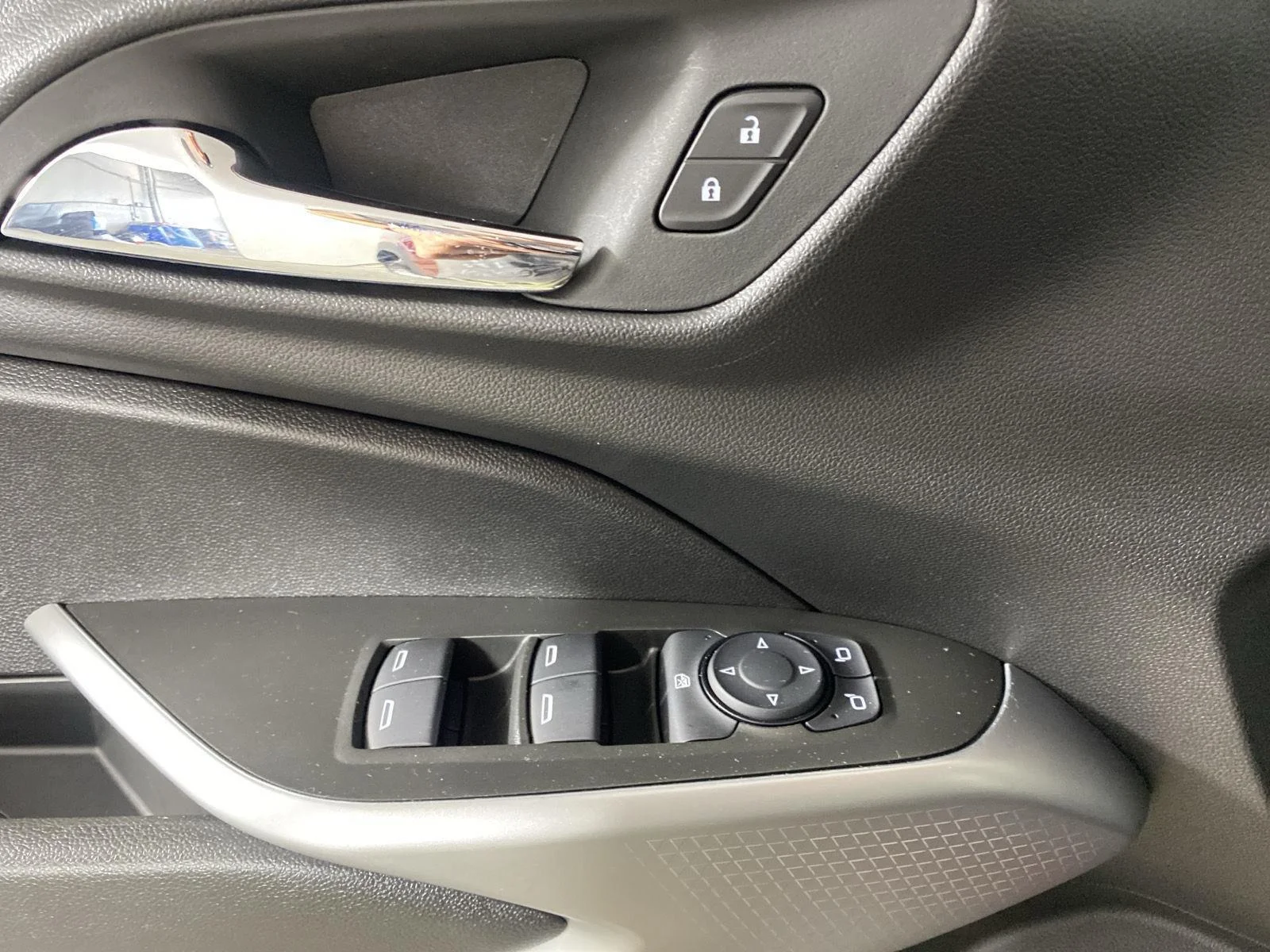 Used 2025 Crimson Metallic Chevrolet LS image 11
