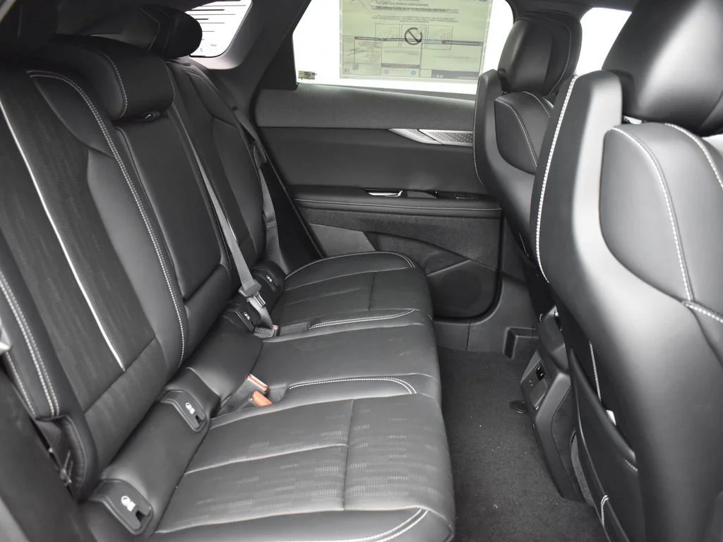 2026 Cadillac OPTIQ Premium Sport - Photo 35