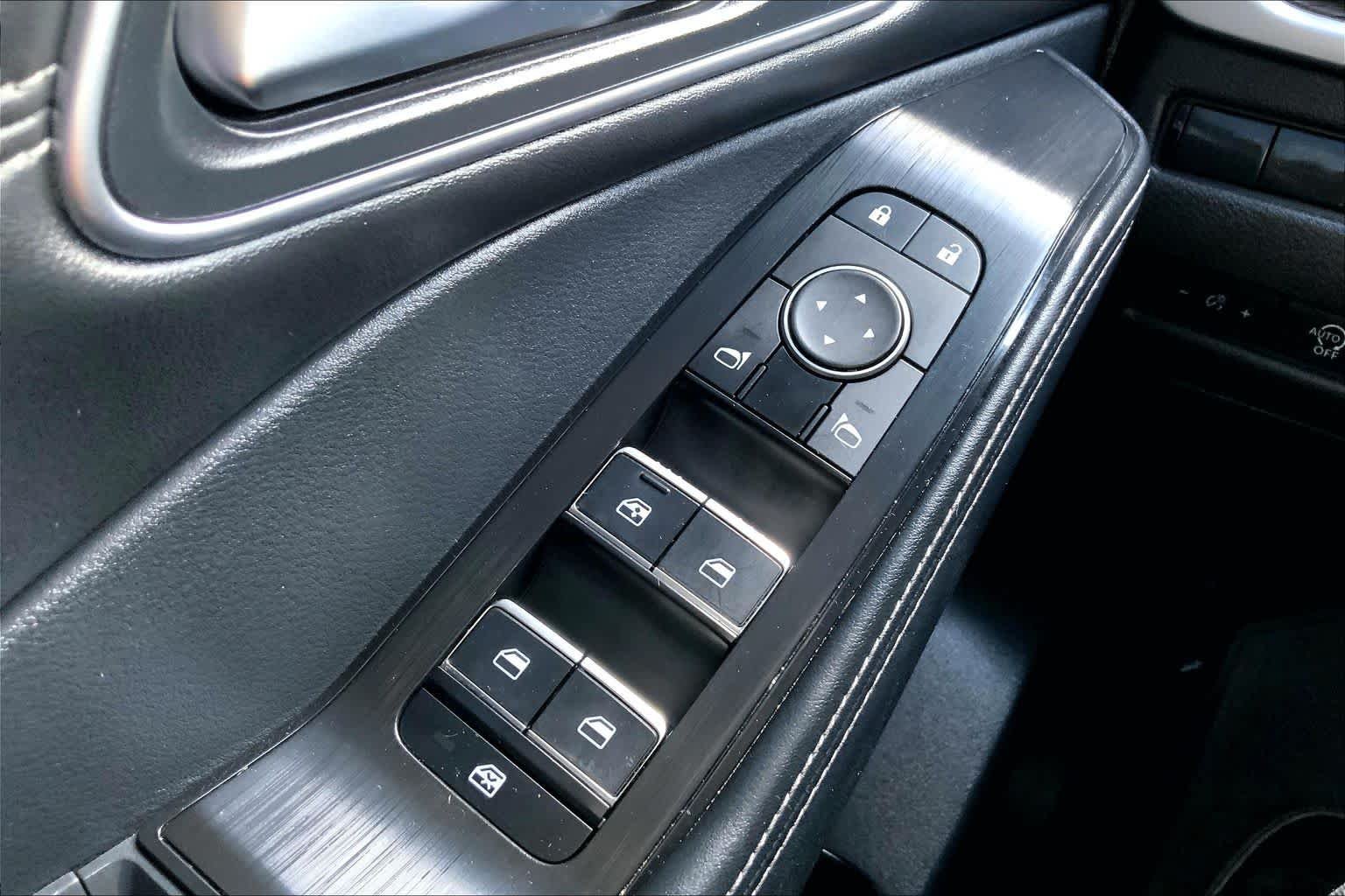 Used 2024 Super Black Nissan Platinum image 35
