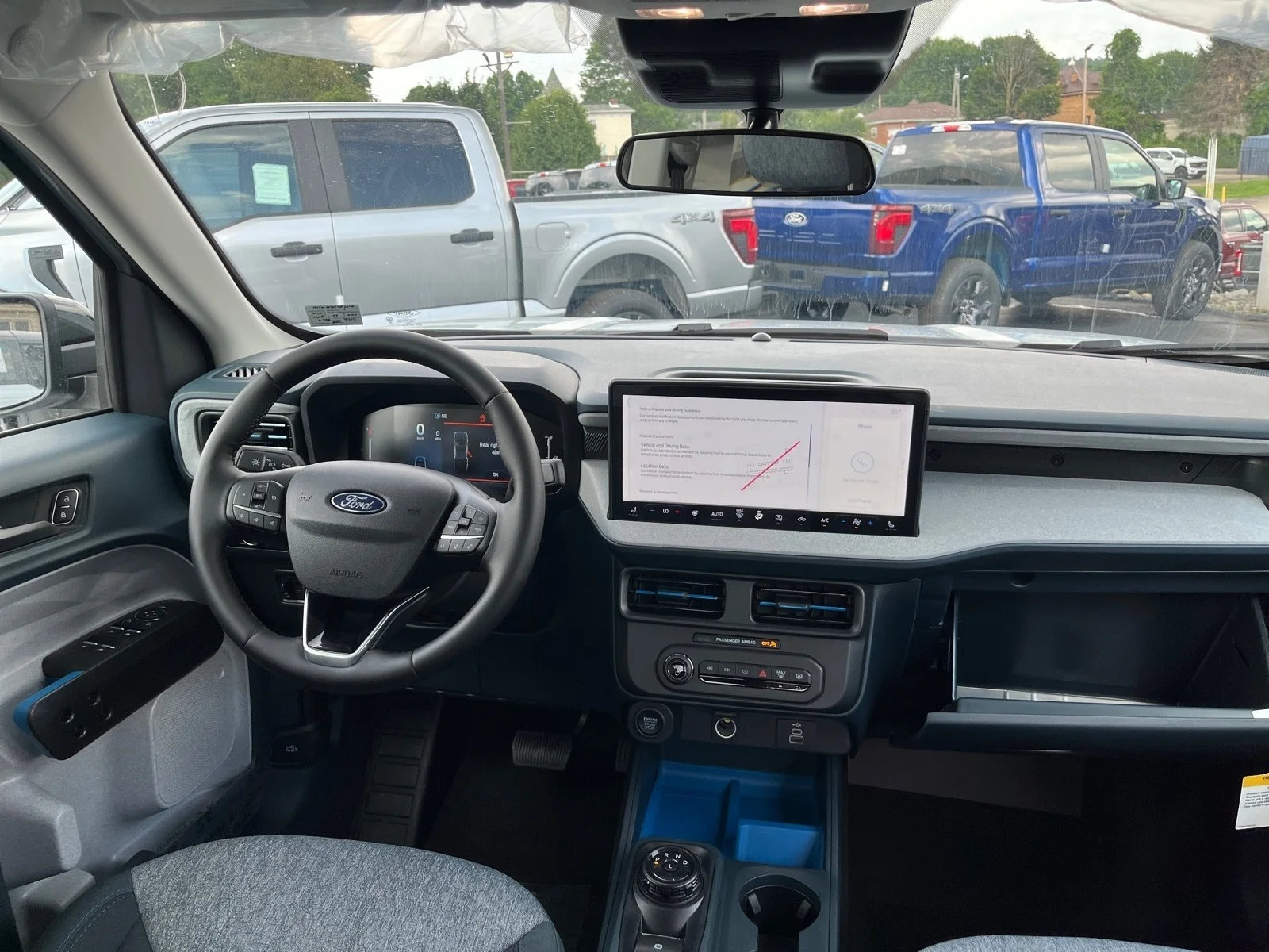 New 2026 Space White Metallic Ford XLT image 14