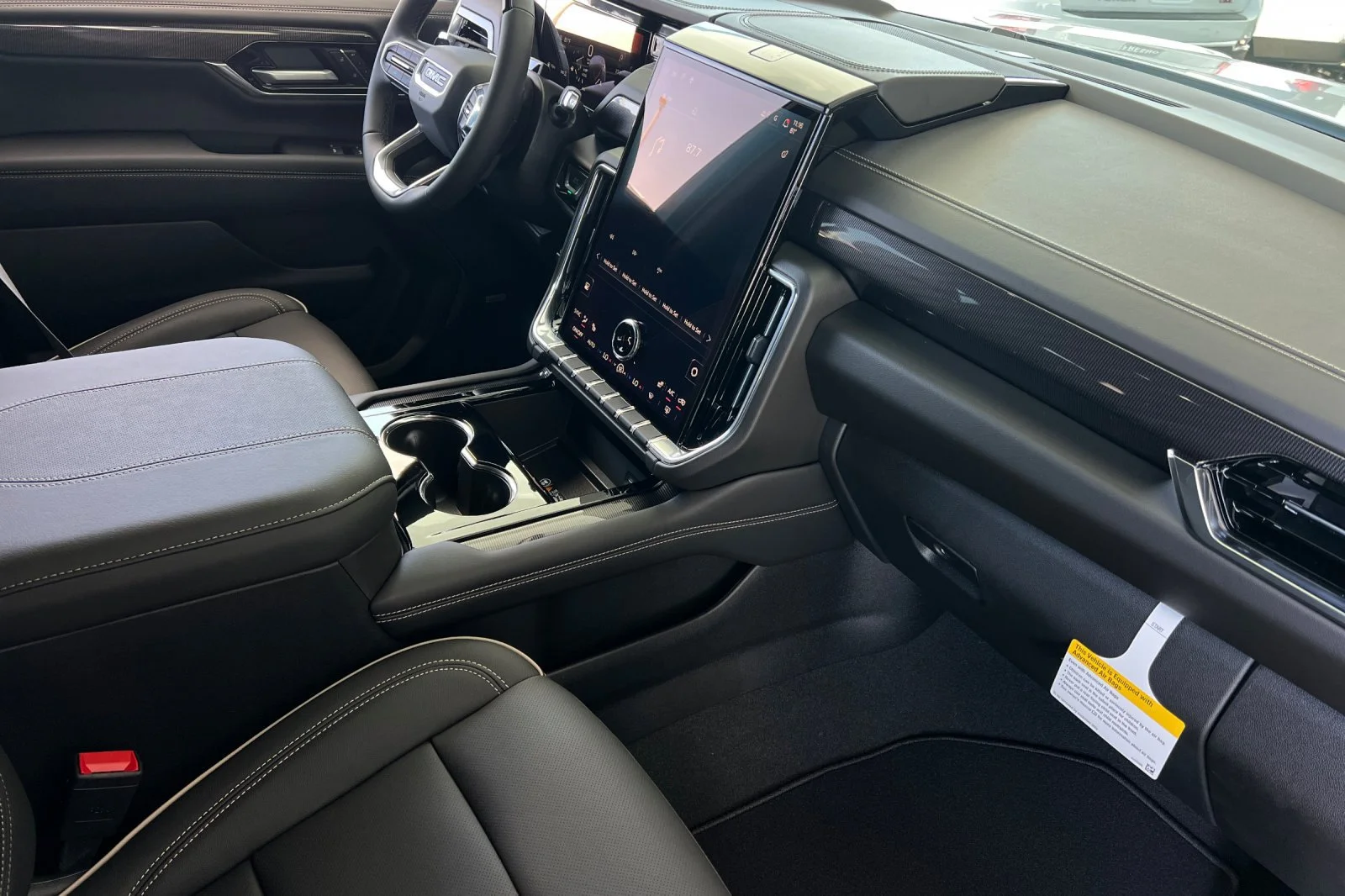 2026 GMC Yukon XL Elevation - Photo 18