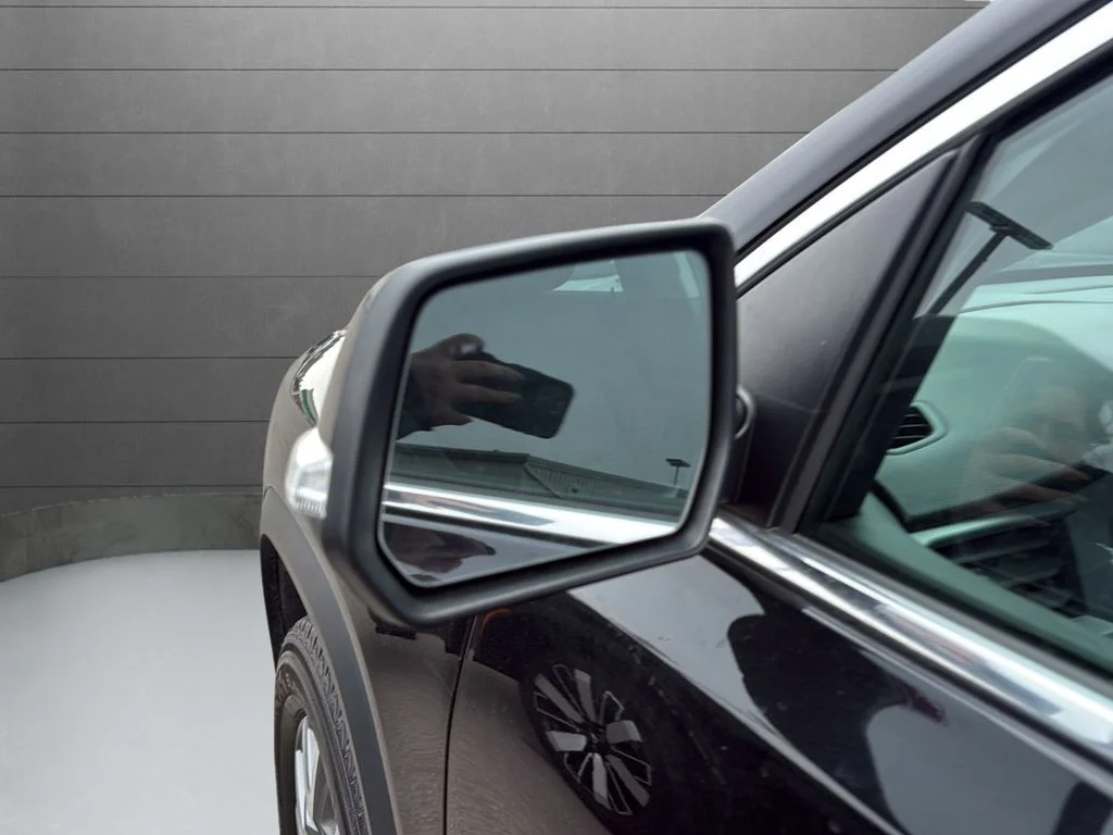 Used 2023 Black GMC SLE image 14