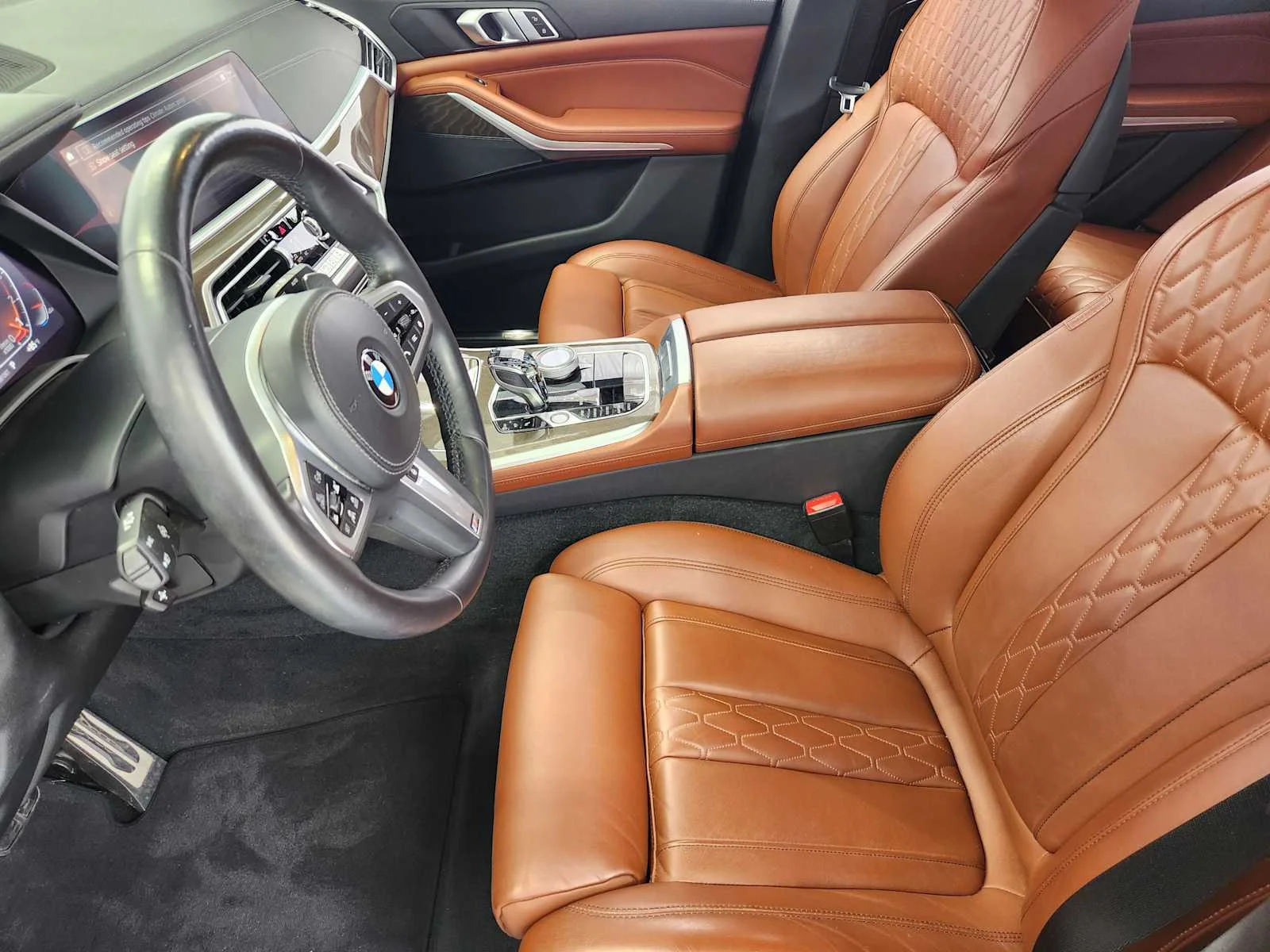 Certified Used 2022 Black Sapphire Metallic BMW sDrive40i image 9