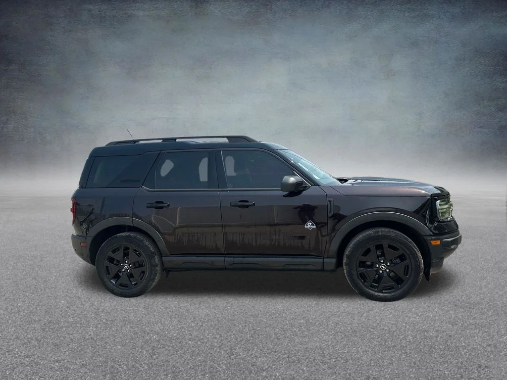 Used 2021 Brown Ford Outer Banks image 6