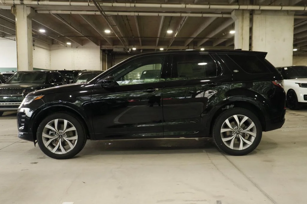 New 2026 Santorini Black Land Rover Landmark image 4