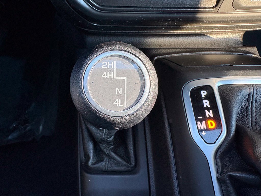 Used 2018 White Jeep Unlimited Sport S image 37