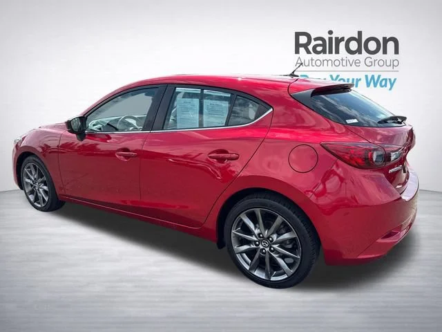 Used 2018 Soul Red Metallic Mazda Touring image 5