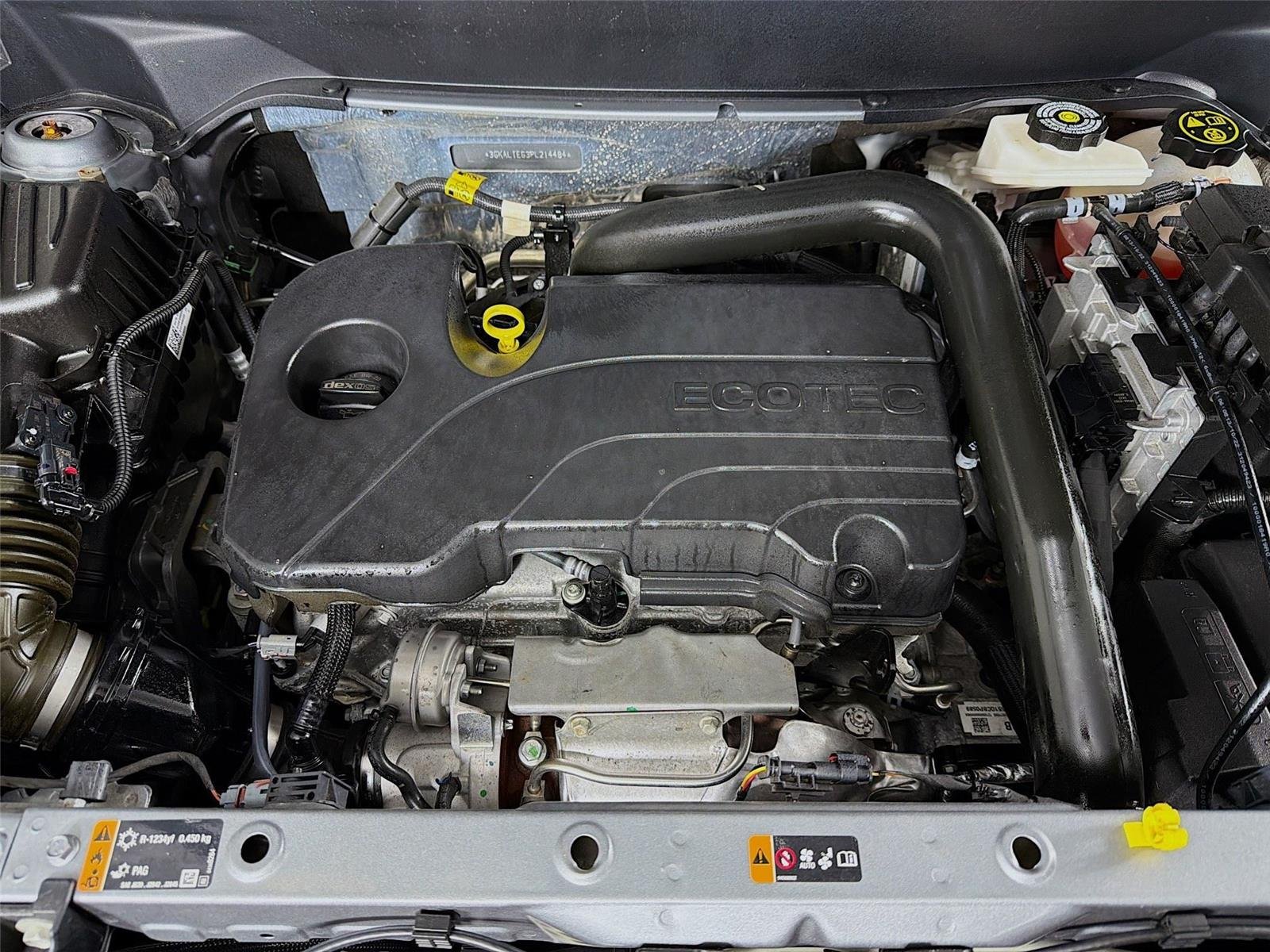 Used 2023 Sterling Metallic GMC SLE image 33