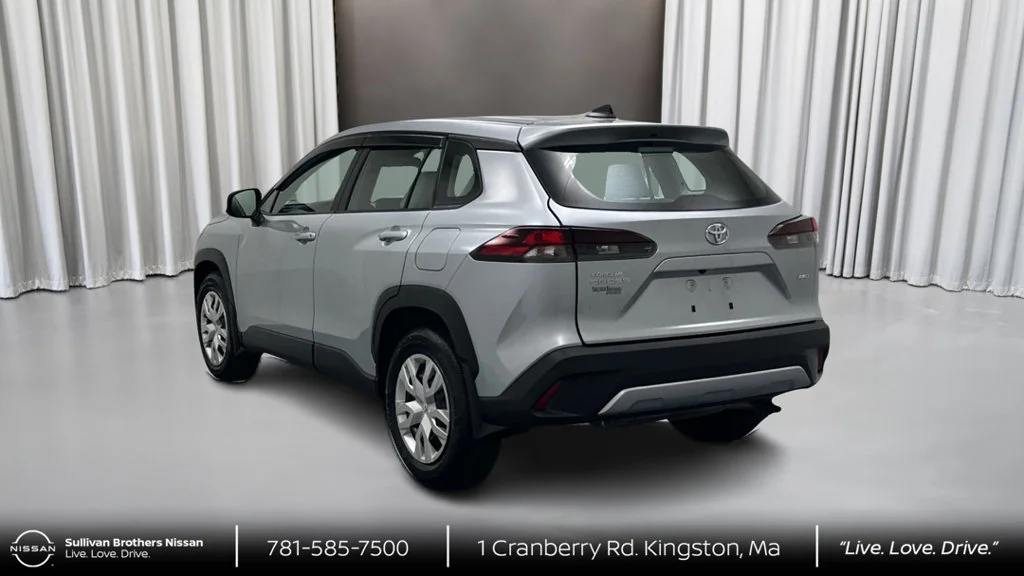 Used 2026 Silver Toyota L image 7